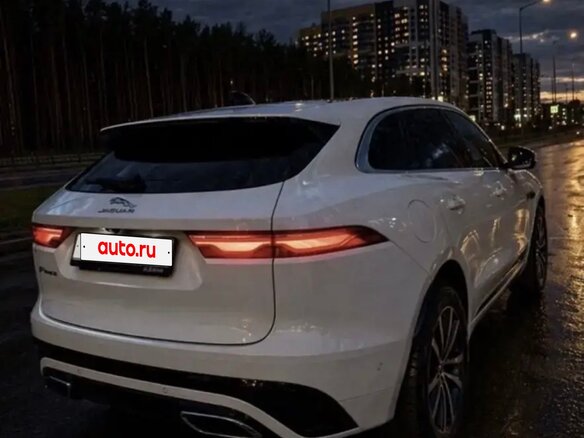 2021 Jaguar F-Pace I Рестайлинг, белый, 5550000 рублей - вид 4
