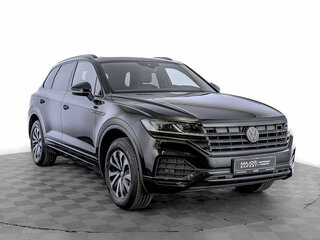 2018 Volkswagen Touareg III, чёрный, 4285000 рублей, вид 3