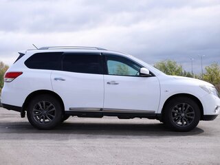 2015 Nissan Pathfinder IV, белый, 1716000 рублей, вид 4