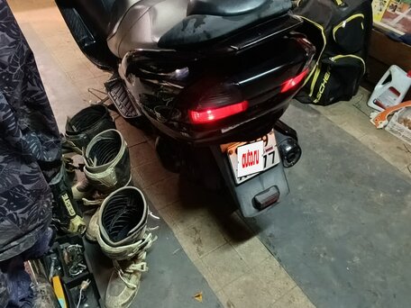 2006 Suzuki Burgman (SkyWave) 400, чёрный, 199999 рублей, вид 3