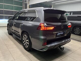 2020 Lexus LX 570 III Рестайлинг 2, серый, 13500000 рублей, вид 4