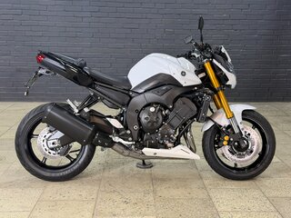 2012 Yamaha FZ8, белый, 715000 рублей, вид 3
