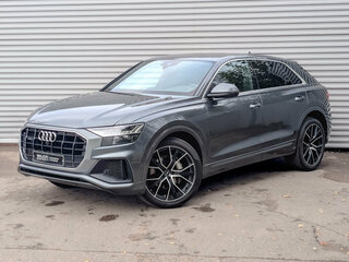 2019 Audi Q8 55 TFSI I (4M), серый, 4900000 рублей, вид 1