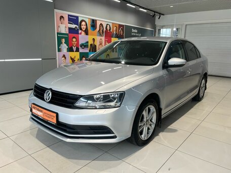 Volkswagen Jetta VI Рестайлинг