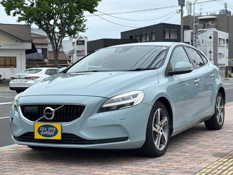 2019 Volvo V40 II Рестайлинг, голубой, 870000 рублей, вид 3