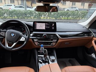 2021 BMW 5 серии 520d VII (G30/G31/G38) Рестайлинг, чёрный, 4000000 рублей, вид 5