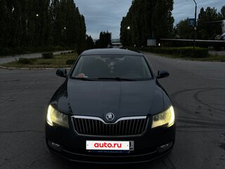 2013 Skoda Superb DSG II Рестайлинг, серый, 1100000 рублей, вид 1
