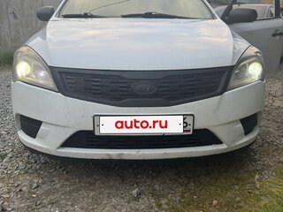 2010 Kia Ceed I Рестайлинг, белый, 580000 рублей, вид 1