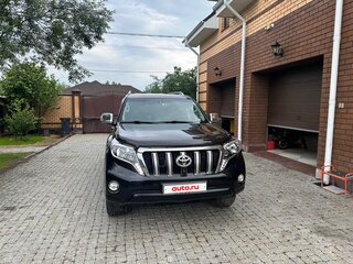 2015 Toyota Land Cruiser Prado 150 Series Рестайлинг 1, чёрный, 3950000 рублей, вид 1