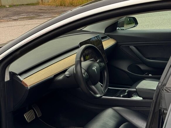 2018 Tesla Model 3 Performance I, чёрный - вид 6