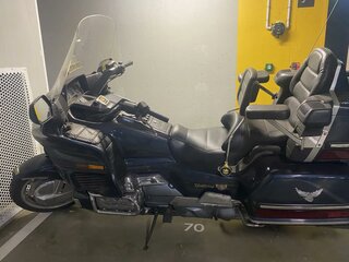 1995 Honda GL 1500 Gold Wing, синий, 800000 рублей, вид 1