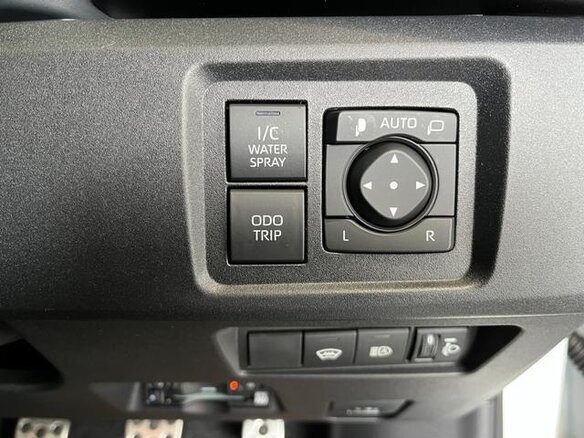2026 Toyota Yaris IV Рестайлинг, белый, 5140000 рублей - вид 14