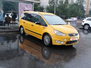 2014 Ford Galaxy II Рестайлинг, жёлтый, 520000 рублей, вид 1