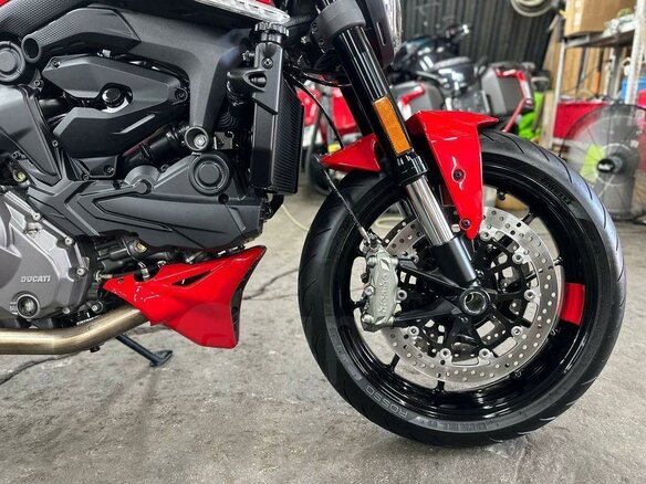 2021 Ducati Monster 937, красный, 1080000 рублей - вид 36