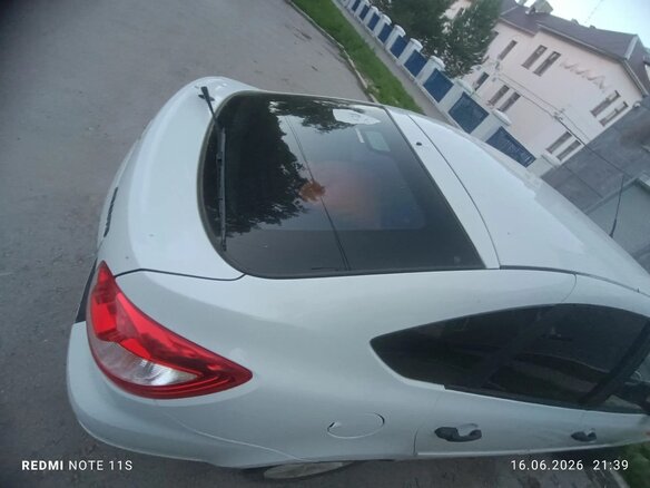 2014 Lada (ВАЗ) Granta I, белый, 400000 рублей - вид 3