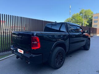 2025 Ram 1500 Crew Cab V Рестайлинг, чёрный, 10700000 рублей, вид 5