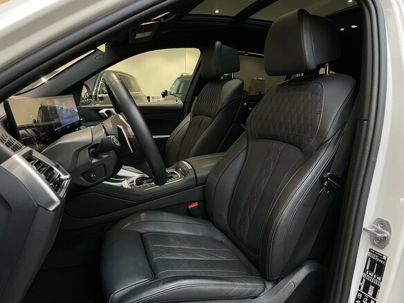 2024 BMW X6 40i III (G06) Рестайлинг, белый, 11960000 рублей - вид 7