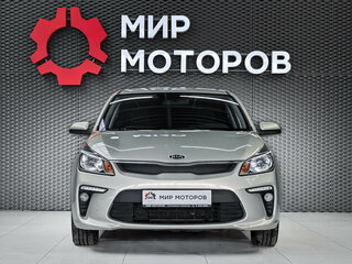 2020 Kia Rio IV, бежевый, 1400000 рублей, вид 2