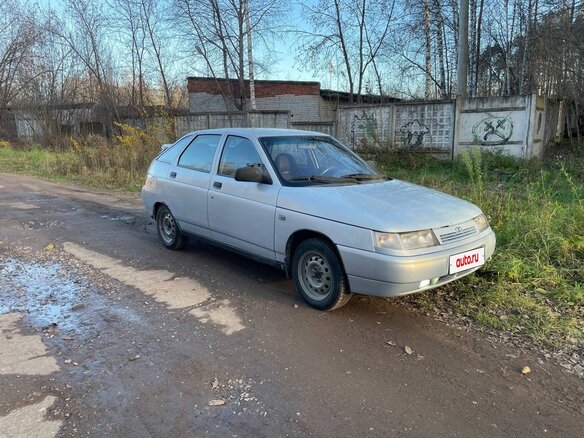 2007 Lada (ВАЗ) 2112, серебристый, 140000 рублей - вид 2