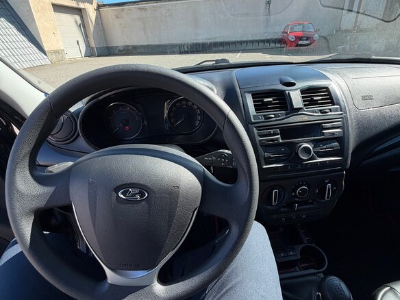 2023 Lada (ВАЗ) Granta I Рестайлинг, чёрный, 775000 рублей - вид 12