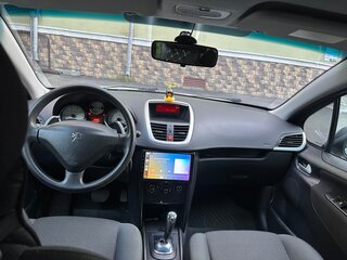 2009 Peugeot 207 I Рестайлинг, серебристый, 320000 рублей, вид 4