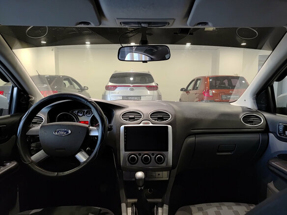 2009 Ford Focus II Рестайлинг, серый - вид 13