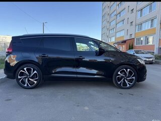 2017 Renault Scenic Grand IV, чёрный, 1900000 рублей, вид 2