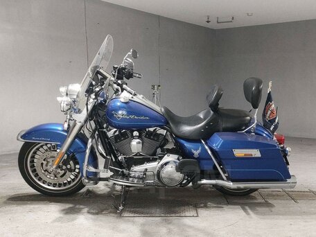 2010 Harley-Davidson Road King, синий, 850000 рублей, вид 2