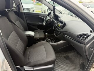 2019 Lada (ВАЗ) Vesta I, серебристый, 745000 рублей, вид 4