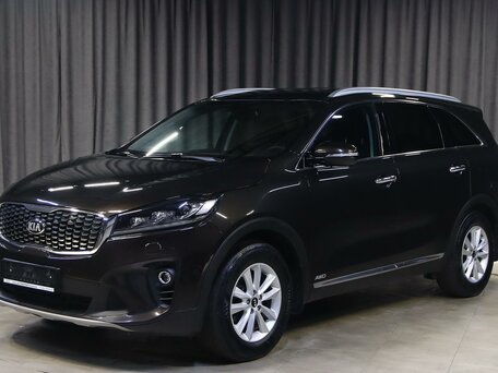 2020 Kia Sorento III Prime Рестайлинг, коричневый, 2149000 рублей, вид 1