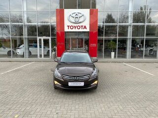 2016 Hyundai Solaris I Рестайлинг, коричневый, 1300000 рублей, вид 2