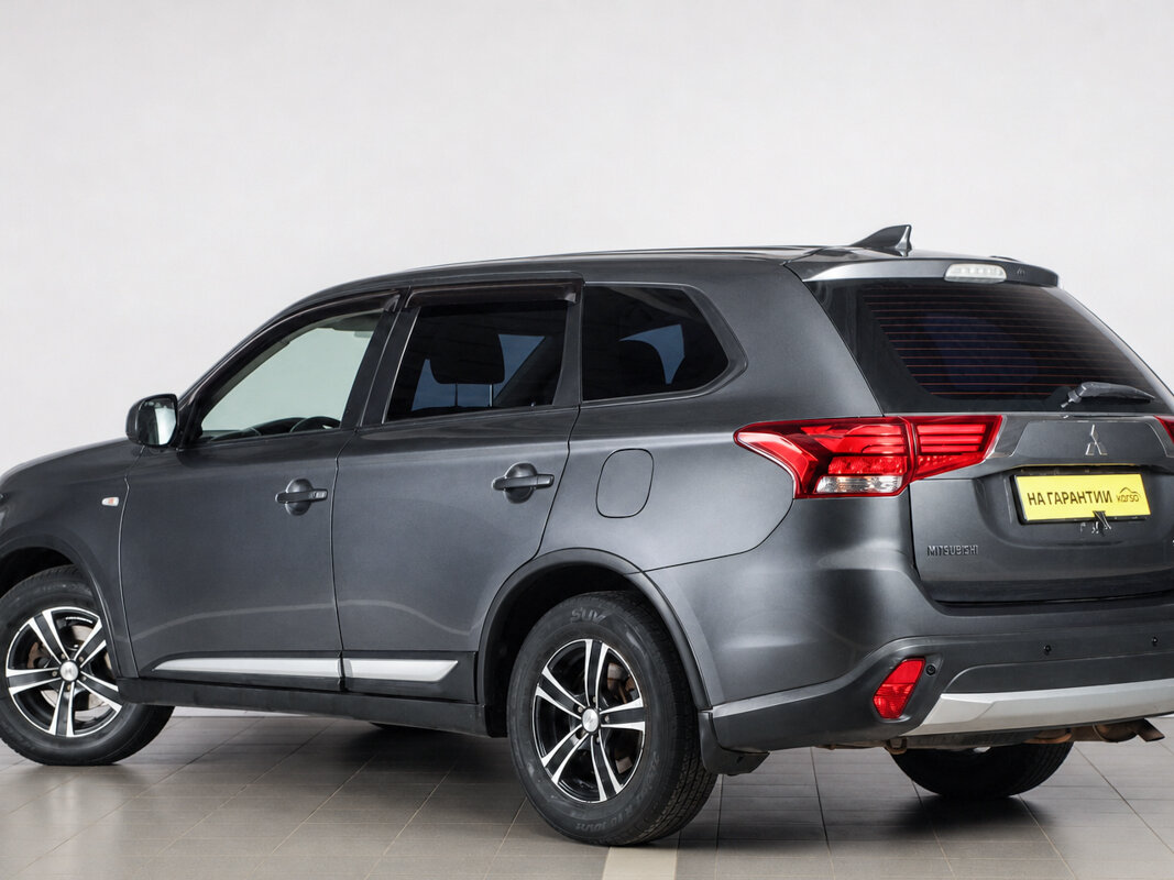 Открыть фотографии: Mitsubishi Outlander III Рестайлинг 2