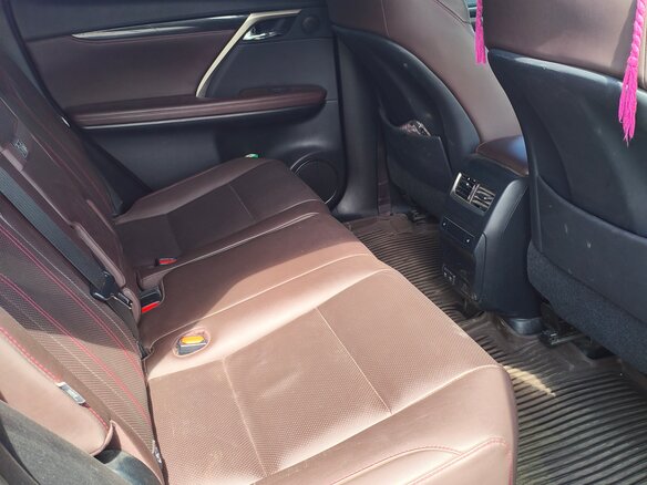 2021 Lexus RX 300 IV Рестайлинг, красный, 4700000 рублей - вид 3