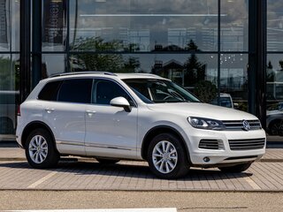 2014 Volkswagen Touareg II, белый, 1845000 рублей, вид 3