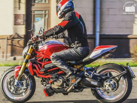 2014 Ducati Monster 1200, красный, 900000 рублей, вид 1