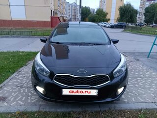 2013 Kia Ceed II, чёрный, 900000 рублей, вид 2