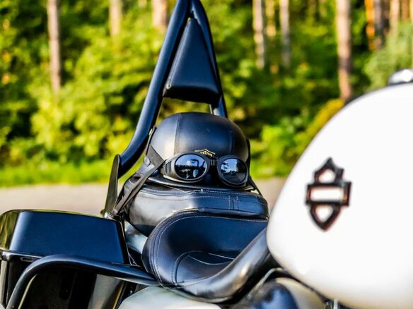 2009 Harley-Davidson Road King, белый, 1200000 рублей - вид 5