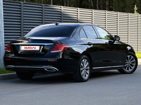2019 Mercedes-Benz E-Класс 200 d V (W213, S213, C238), чёрный, 2180000 рублей, вид 4