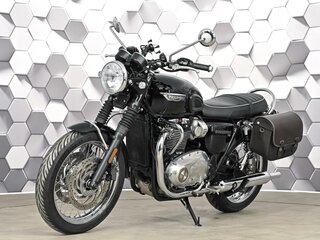 2019 Triumph Bonneville T120, чёрный, 949000 рублей, вид 2