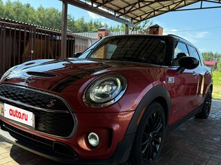 2019 Mini Clubman Cooper S ALL4 II Рестайлинг, красный, 2750000 рублей, вид 4