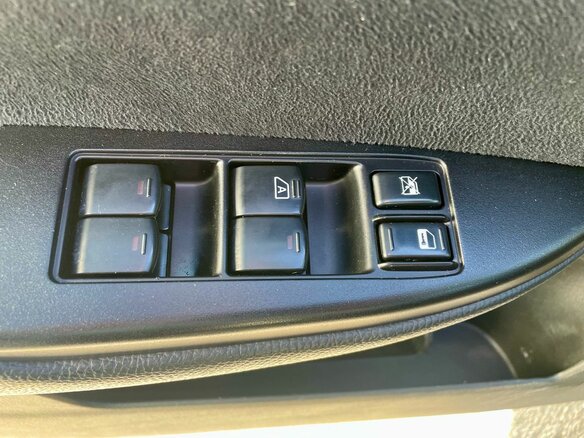 2011 Subaru Outback IV, чёрный, 777000 рублей - вид 15