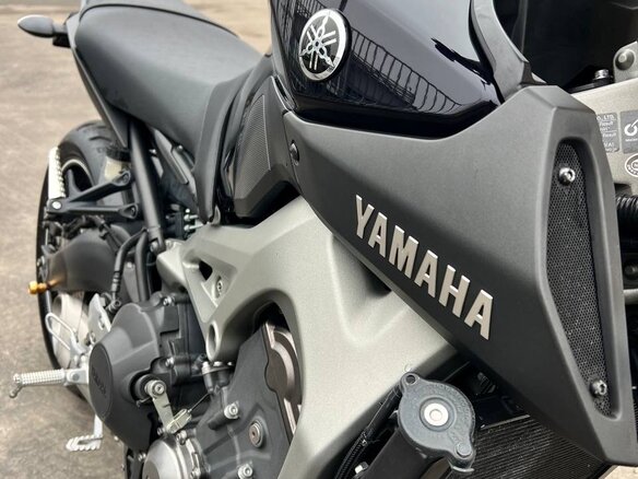 2014 Yamaha MT-09 (FZ-09), фиолетовый, 630000 рублей - вид 7
