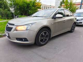 2010 Chevrolet Cruze I, бежевый, 490000 рублей, вид 1