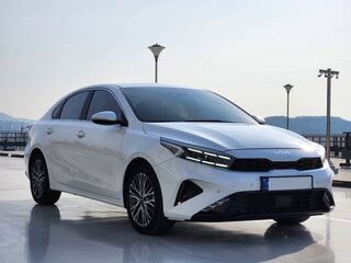 2022 Kia K3 II Рестайлинг, белый, 1538000 рублей, вид 5