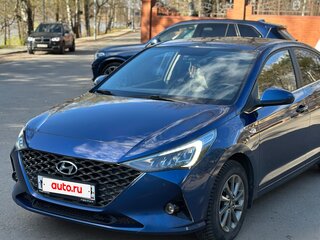 2021 Hyundai Solaris II Рестайлинг, синий, 1600000 рублей, вид 1
