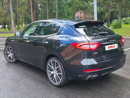 2018 Maserati Levante S I, чёрный, 5700000 рублей, вид 5