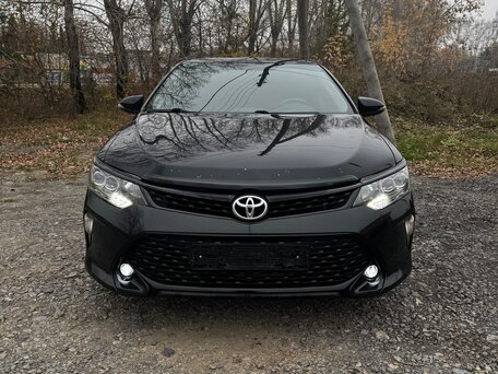 2014 Toyota Camry VII (XV50) Рестайлинг, чёрный, 1520000 рублей, вид 1