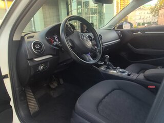 2016 Audi A3 III (8V), белый, 1549000 рублей, вид 4