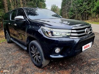 2018 Toyota Hilux VIII, чёрный, 3200000 рублей, вид 1