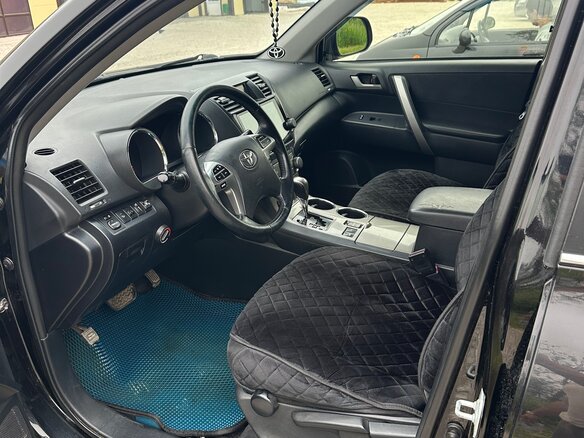 2013 Toyota Highlander II (XU40) Рестайлинг, чёрный, 1790000 рублей - вид 3